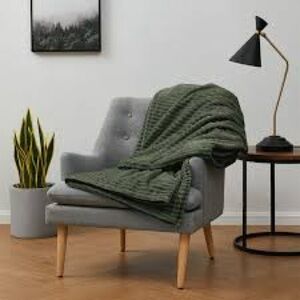 NEW Nestl Cut Soft Lightweight Fuzzy Luxury Throw, Throw, Olive Green